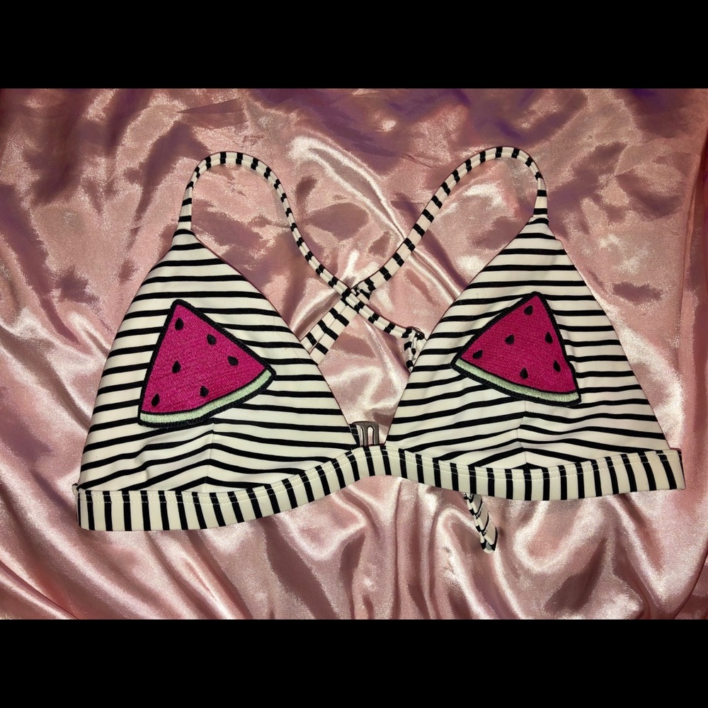 Bikini top